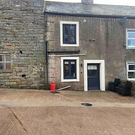 Rural 5* Rookby Cottage, With Large Hot Tub *