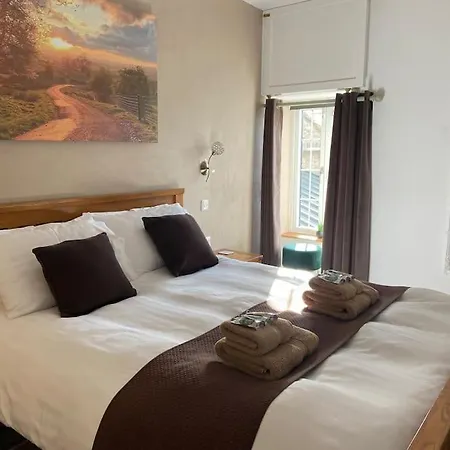 Rural 5* Rookby Cottage, With Large Hot Tub Winton (Cumbria)
