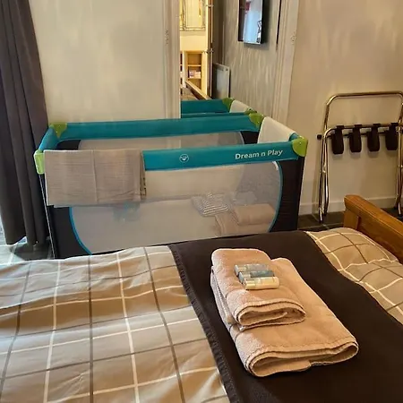 Rural 5* Rookby Cottage, With Large Hot Tub Apartment Winton (Cumbria)
